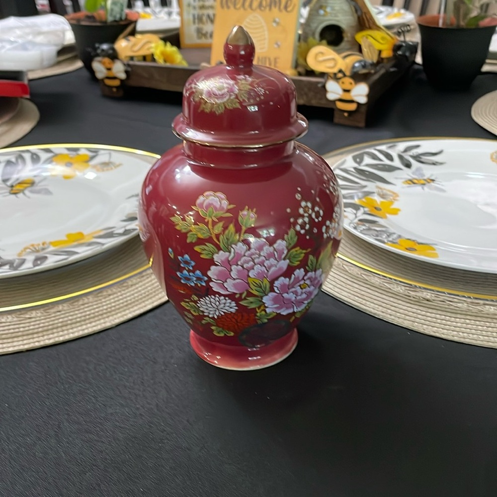 Vintage Armark Japanese Ginger Jar